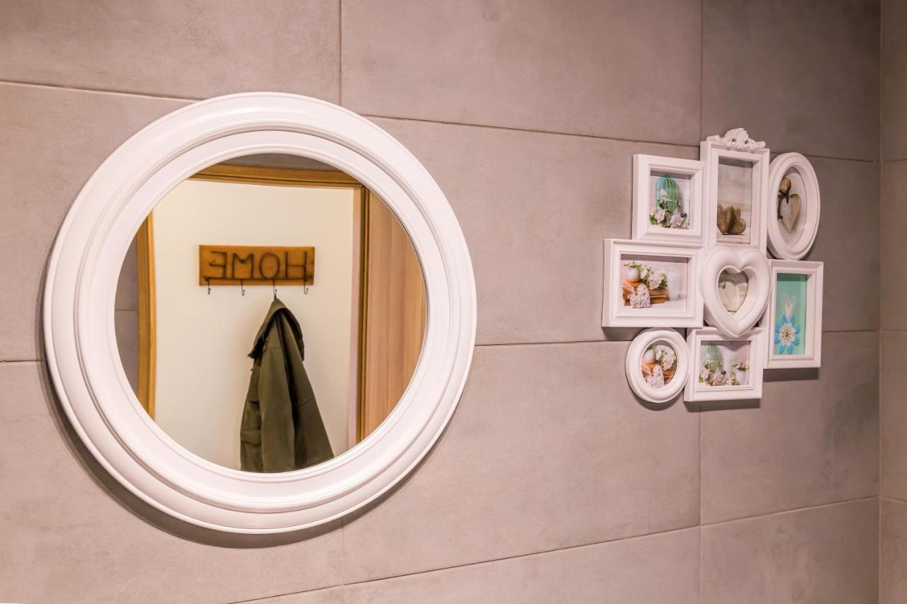 Studio T By Mrg Apartments Bucureşti Eksteriør bilde
